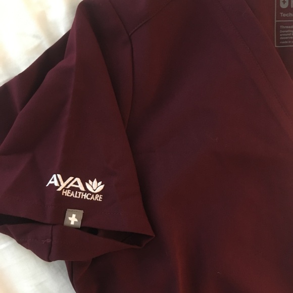 FIGS Catarina One-Pocket Scrub Top S AYA Healthcare - Picture 6 of 9